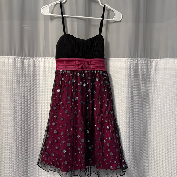 Semi-formal Dress - Picture 1 of 6
